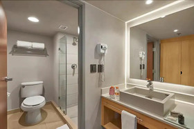 City Express Suites by Marriott Queretaro