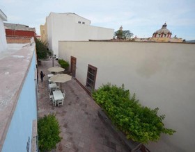 El Petate Hostel