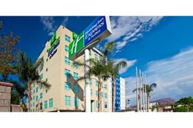 Holiday Inn Express & Suites Queretaro