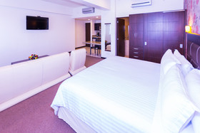 Hotel Crown Victoria