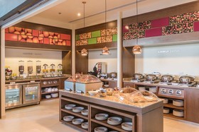 Hampton Inn & Suites by Hilton Salamanca
