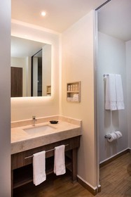 Hampton Inn & Suites by Hilton Salamanca