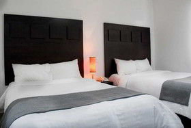 Hotel Barante Suites