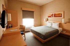 City Express Saltillo Sur