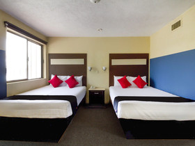 Capital O Hotel La Fuente
