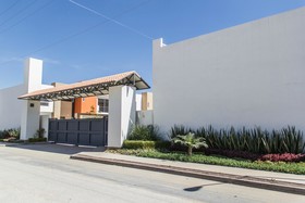 Redwood Villas Extended Stay