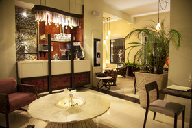 Plaza Gallery Hotel & Boutique