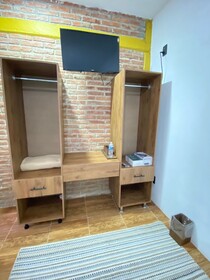 Suites Del Barrio Hotel