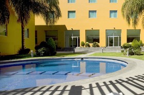 Fiesta Inn Express San Luis Potosí Oriente