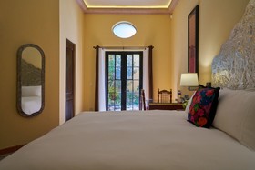 Antigua Capilla Bed and Breakfast