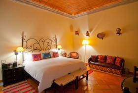 Antigua Capilla Bed and Breakfast
