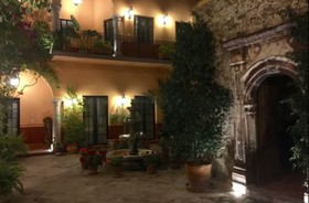 Antigua Capilla Bed and Breakfast
