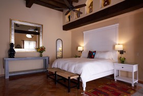Antigua Capilla Bed and Breakfast