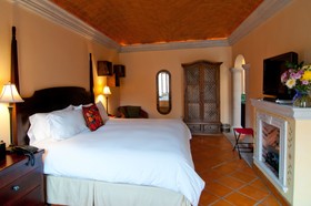 Antigua Capilla Bed and Breakfast