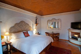 Antigua Capilla Bed and Breakfast