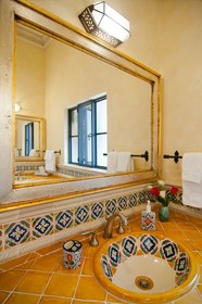 Antigua Capilla Bed and Breakfast