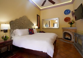 Antigua Capilla Bed and Breakfast