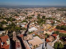 Casa Cinco Patios