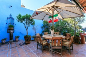 Casa Cinco Patios