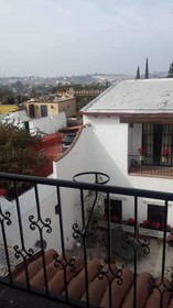 Casa De La Bu