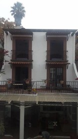 Casa De La Bu