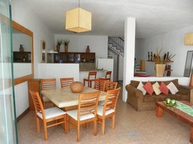 Casa De La Bu