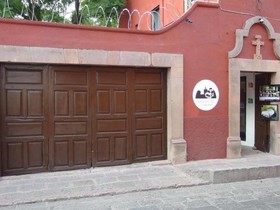 Casa de las Conservas Bed & Breakfast