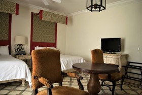 Casa Primavera Boutique