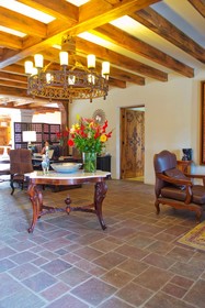 Casa Primavera Boutique