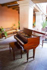 Casa Primavera Boutique