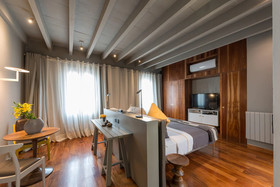 Dos Casas