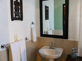 Los Agaves Hotel