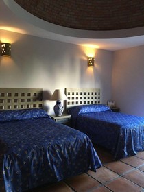 Luna Auto Hotel & Villas Coloniales