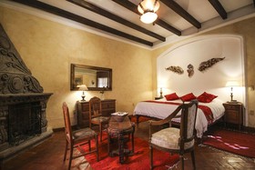 Mansion San Miguel