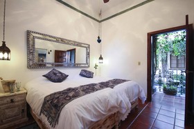 Mansion San Miguel
