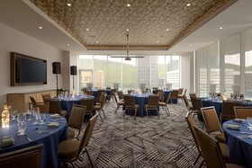 Hyatt Place Monterrey Valle