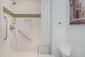Holiday Inn Express & Suites Leon - Aeropuerto