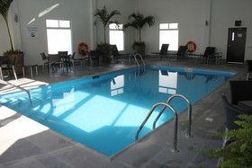 Holiday Inn Express & Suites Leon - Aeropuerto
