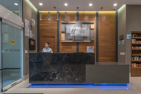 Holiday Inn Express & Suites Leon - Aeropuerto