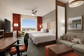 Fiesta Inn Suites Aeropuerto del Bajío Silao