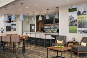 Fiesta Inn Suites Aeropuerto del Bajío Silao
