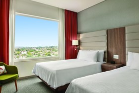 Fiesta Inn Suites Aeropuerto del Bajío Silao