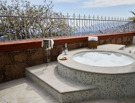 De Cantera y Plata Hotel Boutique