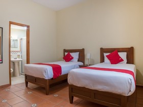 Hotel Estancia Carmelita