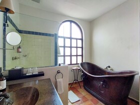 Guaycura Boutique Hotel, Beach Club & Spa