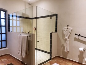 Guaycura Boutique Hotel, Beach Club & Spa