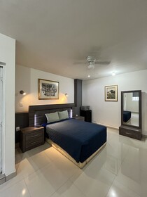 Bed Bed Hotel