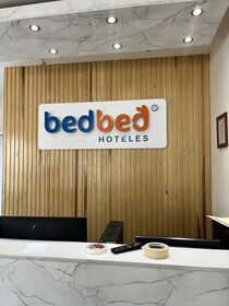 Bed Bed Hotel