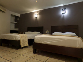 Uke Inn Hotel & Suites