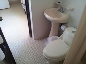 Uke Inn Hotel & Suites Teran
